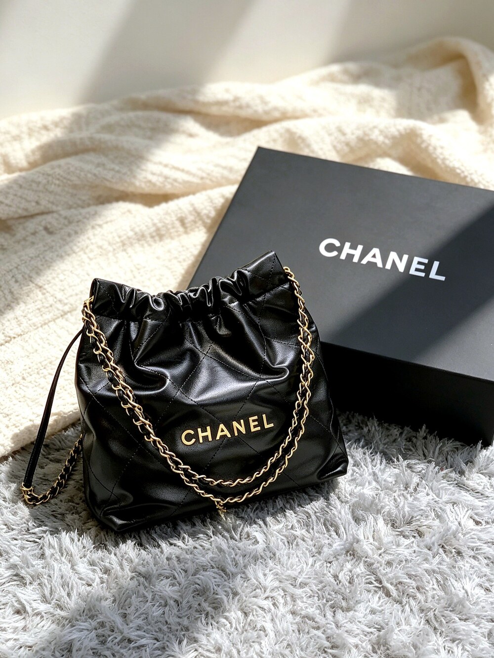 Chanel Black Quilted Patent Leather Large Drawstring Tote - Picture 5 of 7